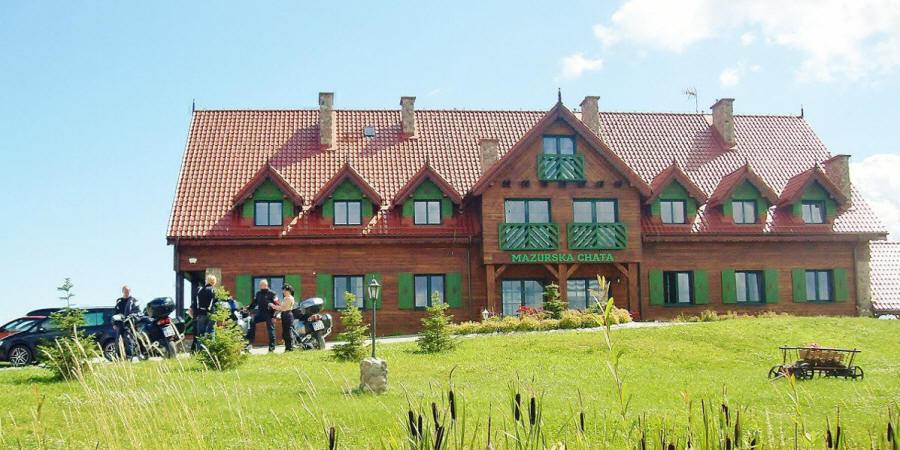 Mazurska Chata Hotelik noclegi Mikołajki Mazury mazurskie jeziora wypoczynek w Polsce 01